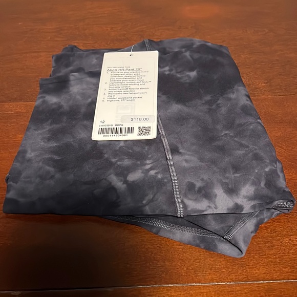 lululemon athletica Pants - NWT Lululemon Align HR 25”. Size 12. Color DDPG - Diamond Dye Pitch Grey.